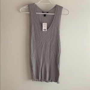 Grey long tank